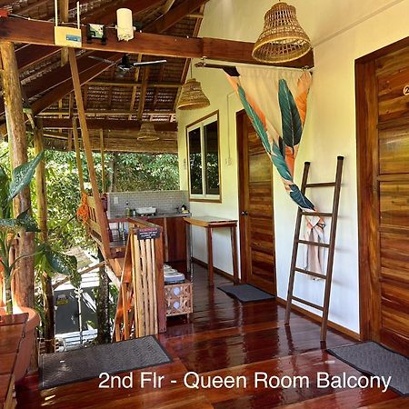 Wayans Siargao Homestay General Luna  Rum bild