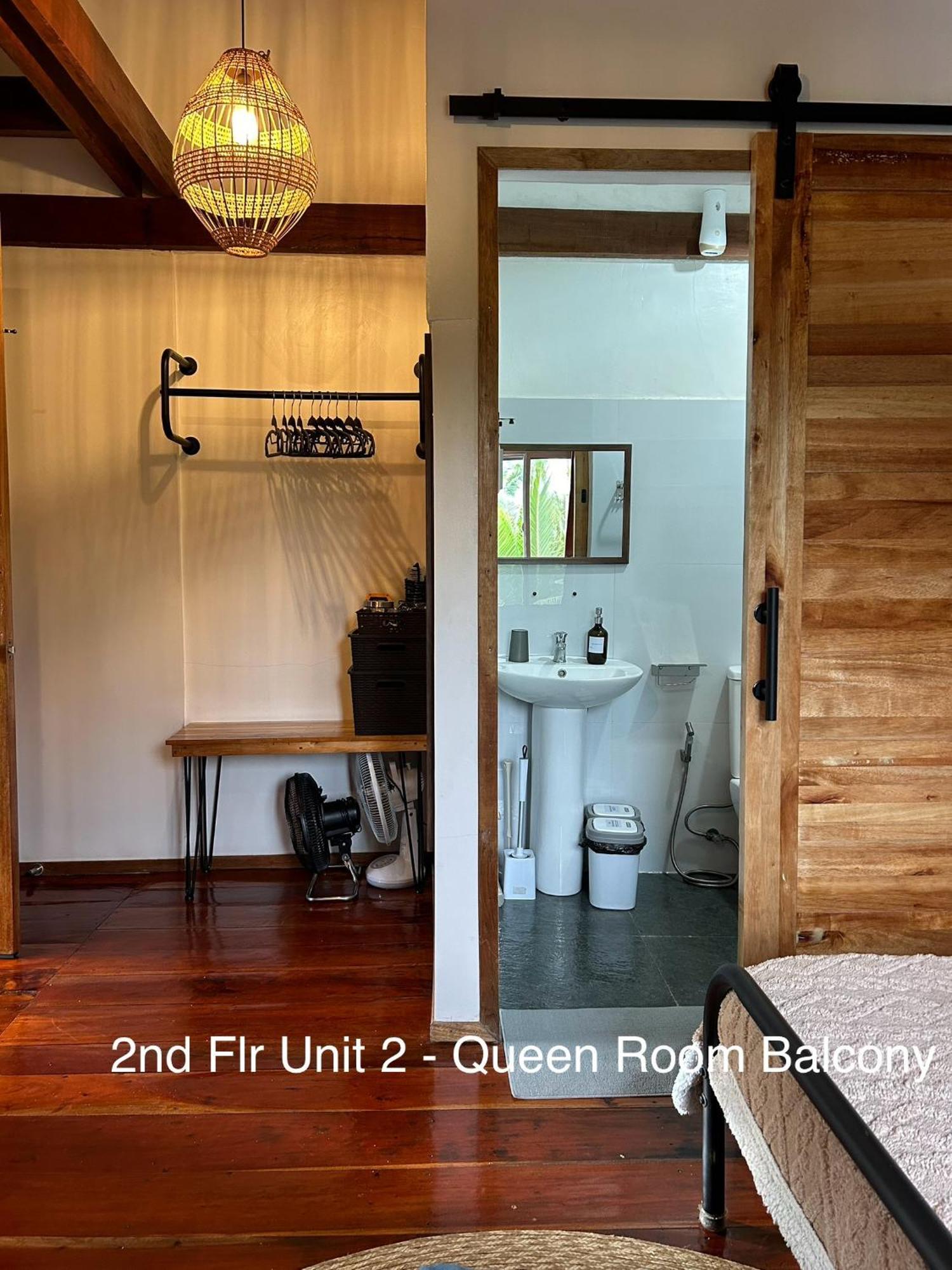 Wayans Siargao Homestay General Luna  Rum bild