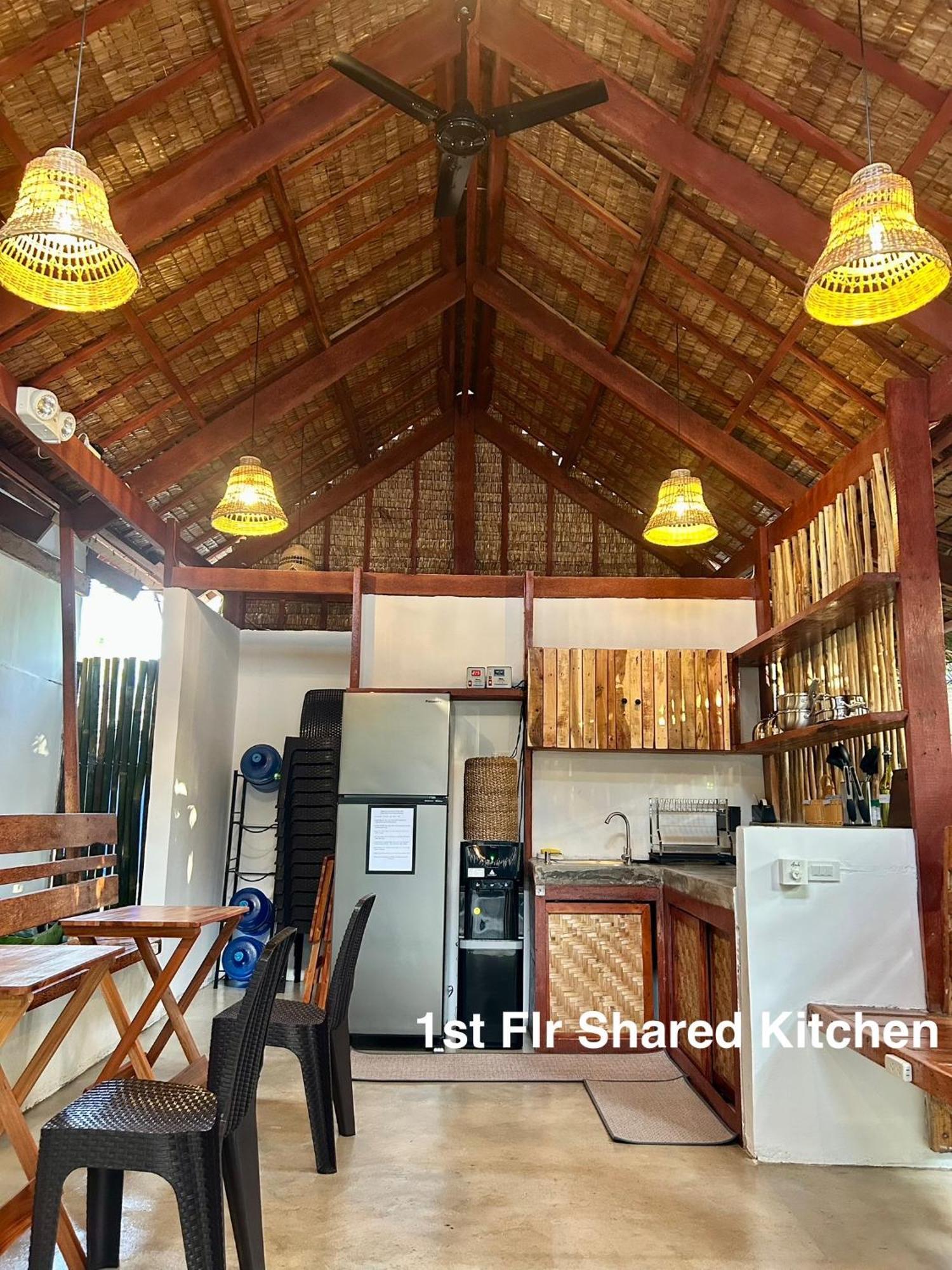 Wayans Siargao Homestay General Luna  Exteriör bild